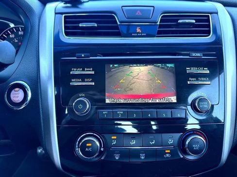 Used 2014 Nissan Altima 2.5 S w/ Display Audio Package image 25