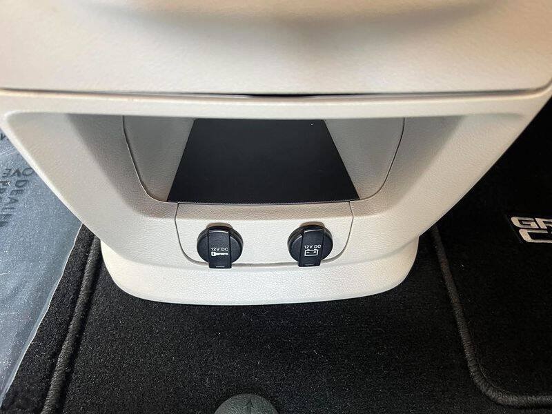 Used 2017 Dodge Grand Caravan SE w/ Power Window Group FWD image 28