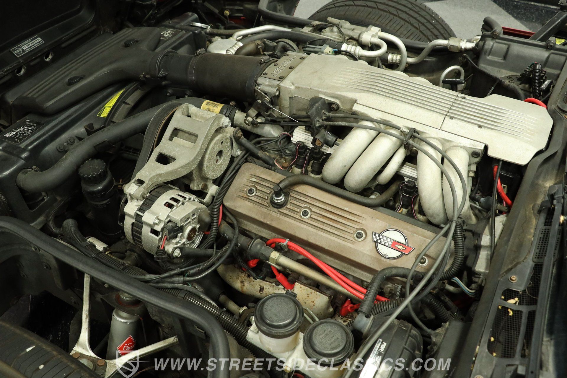 Used 1988 Chevrolet Corvette Convertible RWD image 31