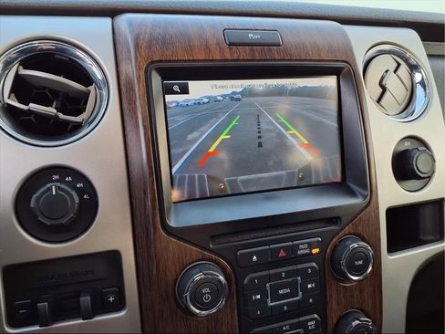 Used 2013 Ford F150 Lariat w/ Luxury Equipment Group image 19