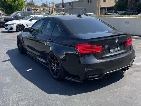 Used 2018 BMW M3 RWD image 5
