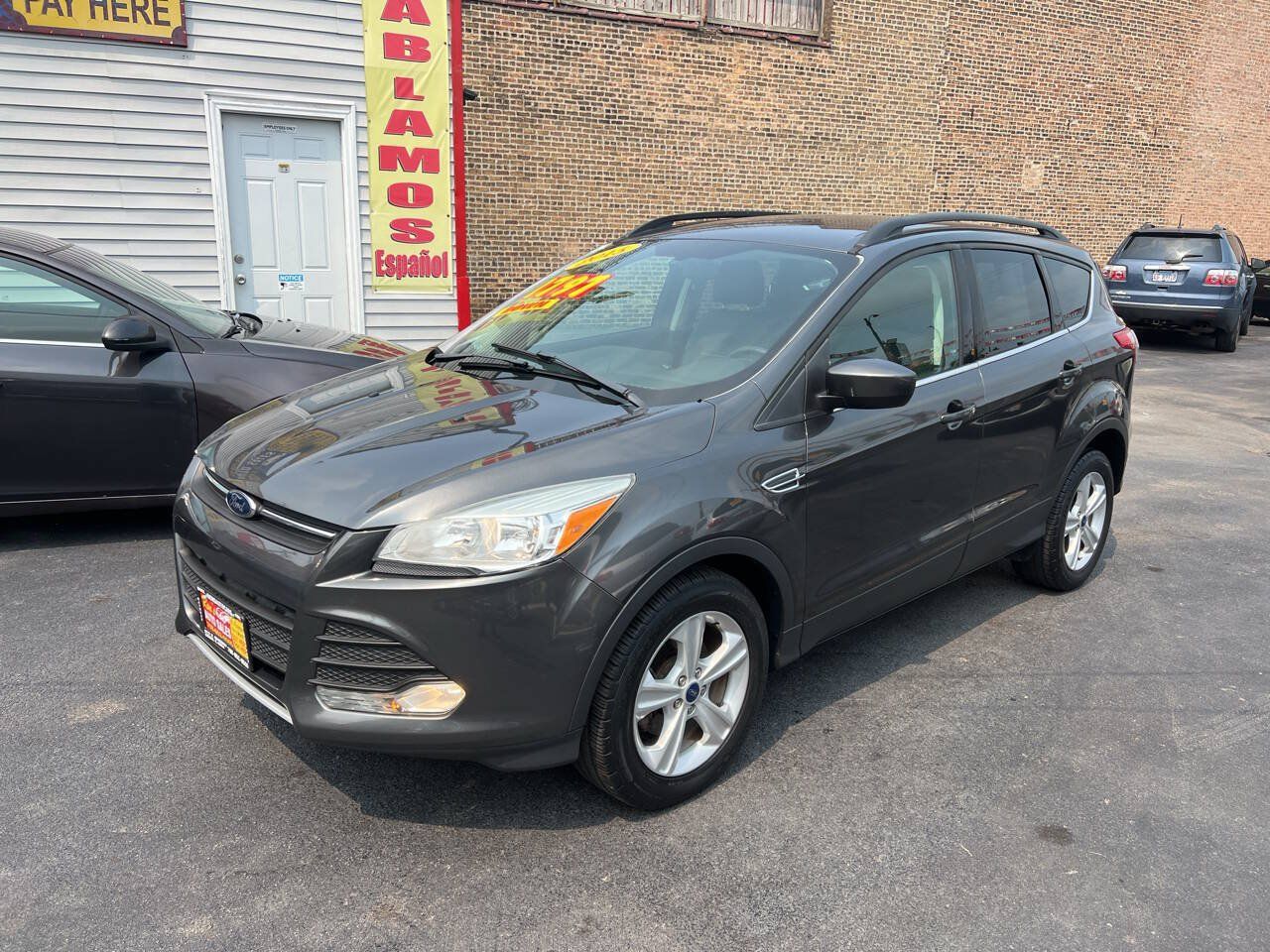 Used 2015 Ford Escape SE w/ Equipment Group 201A FWD image 2