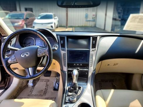 Used 2014 INFINITI Q50 Premium AWD/4WD image 17