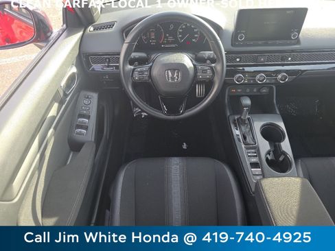 Used 2025 Honda Civic Sport image 26