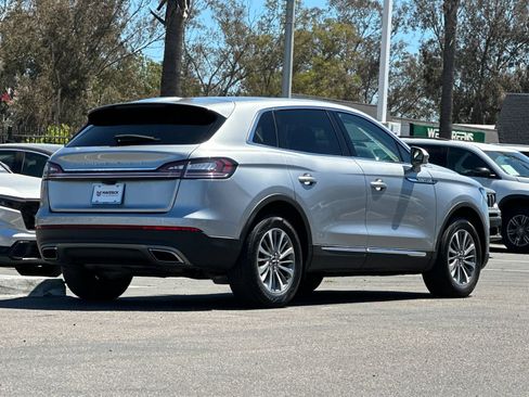 Used 2021 Lincoln Nautilus FWD w/ Equipment Group 101A image 5