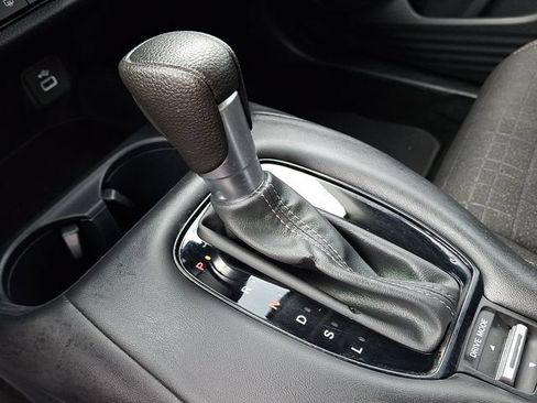 Used 2025 Honda HR-V LX image 15