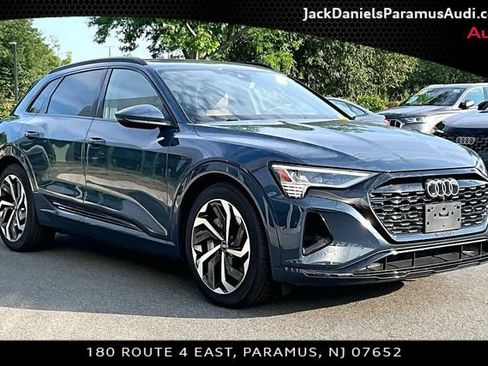 Used 2024 Audi Q8 e-tron Prestige w/ Prestige Package AWD/4WD image 9
