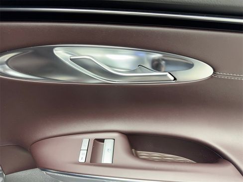 Used 2024 Genesis GV70 2.5T w/ Advanced Package image 43