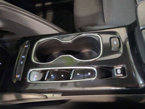 Used 2022 Buick Envision Preferred image 15