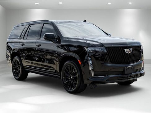 Used 2021 Cadillac Escalade Sport Platinum w/ LPO, ONYX Package AWD/4WD image 6
