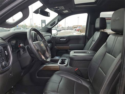Used 2022 Chevrolet Silverado 1500 High Country w/ Z71 Off-Road Package image 5