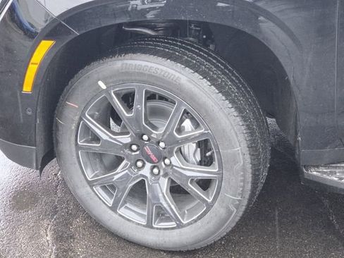 New 2026 GMC Yukon Elevation w/ Elevation Premium Package image 29