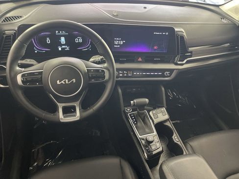 Used 2025 Kia Sportage EX AWD/4WD image 21