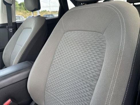 Used 2022 Ford Escape SE w/ SE Sport Appearance Package AWD/4WD image 9
