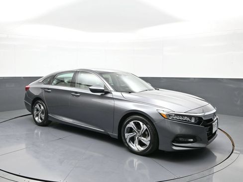 Certified 2020 Honda Accord EX-L image 4