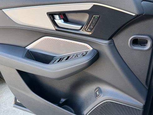 Certified 2026 Acura MDX SH-AWD image 30