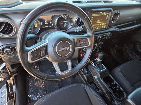 Used 2022 Jeep Wrangler Unlimited Rubicon 4xe image 10