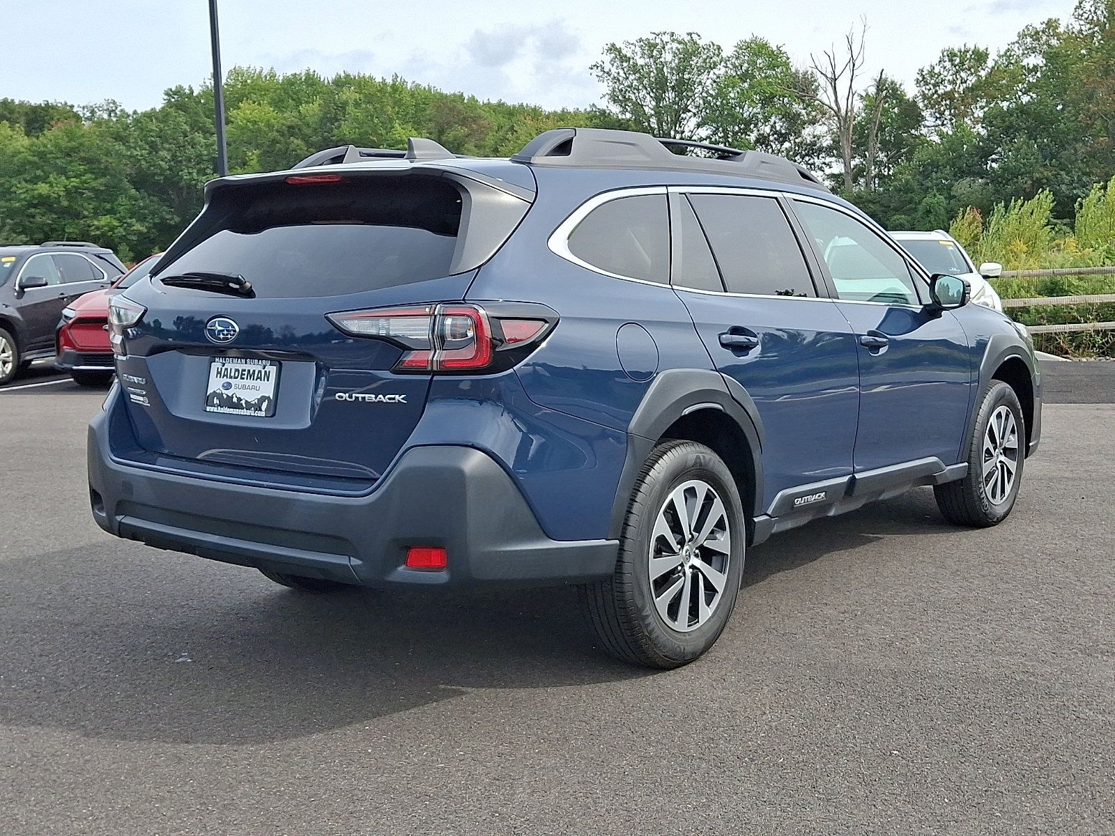 Certified 2024 Subaru Outback Premium AWD/4WD image 7