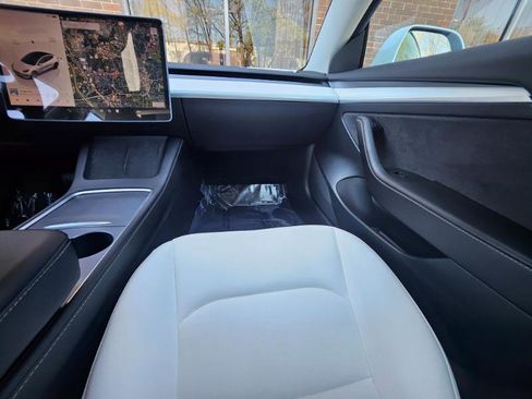 Used 2023 Tesla Model 3 Standard Range image 52