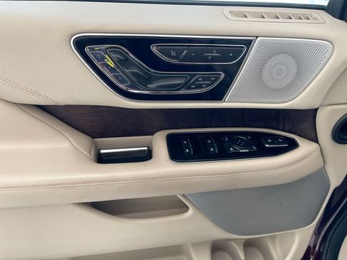 Used 2020 Lincoln Navigator Reserve w/ Luxury Package AWD/4WD image 13