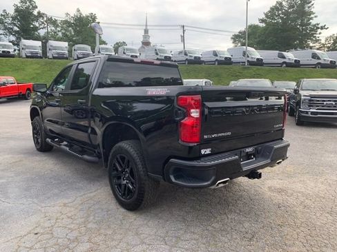 Used 2025 Chevrolet Silverado 1500 Custom Trail Boss AWD/4WD image 6