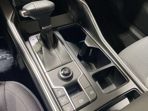 New 2026 Kia Sorento LX FWD image 30