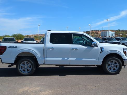Used 2025 Ford F150 Lariat AWD/4WD image 2