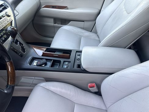 Used 2010 Lexus RX 350 AWD w/ Premium Pkg image 30