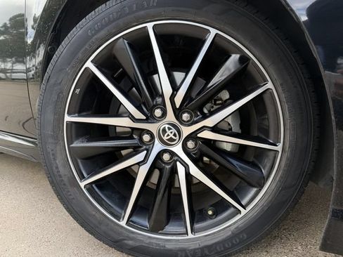 Certified 2023 Toyota Camry SE FWD image 10