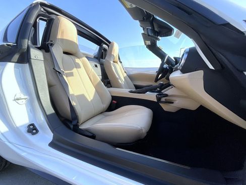 New 2026 MAZDA MX-5 Miata RF Grand Touring image 18