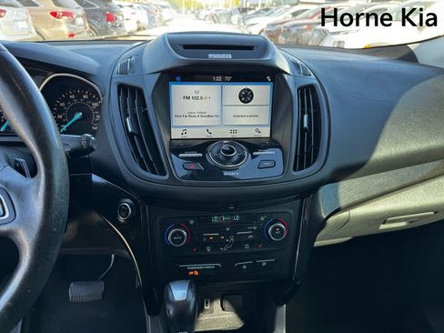 Used 2017 Ford Escape Titanium image 20