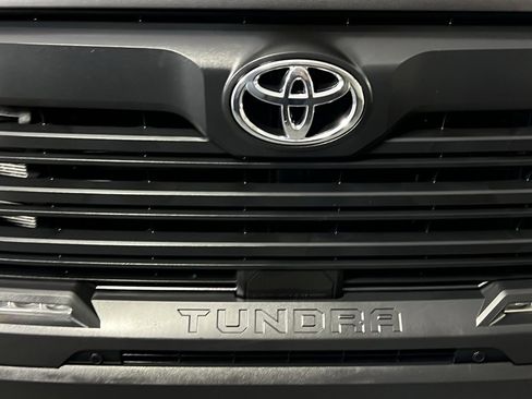 Used 2022 Toyota Tundra SR5 image 13