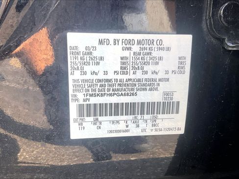 Certified 2023 Ford Explorer Limited AWD/4WD image 27