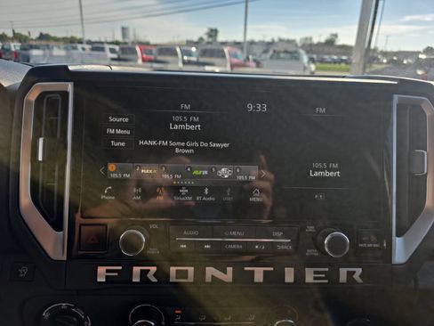 Used 2026 Nissan Frontier SV AWD/4WD image 28