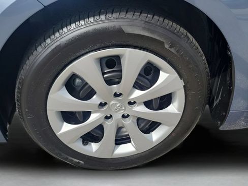 Used 2025 Toyota Corolla LE w/ Convenience Package FWD image 25