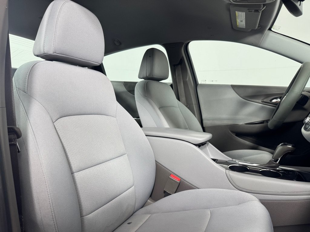 Used 2016 Chevrolet Malibu LT FWD image 24