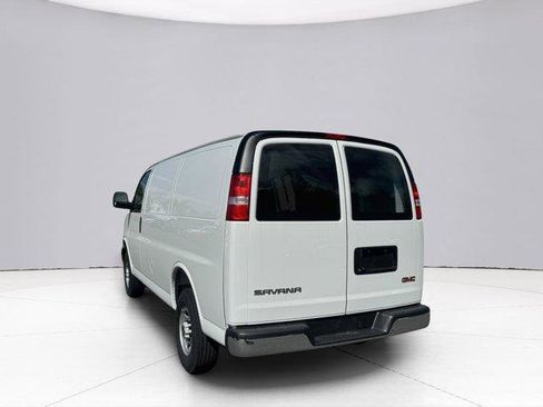 New 2025 GMC Savana 2500 w/ Driver Convenience Package RWD image 11