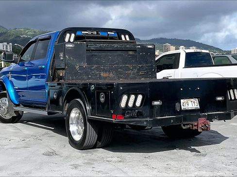 Used 2020 RAM 5500 Laramie AWD/4WD image 4