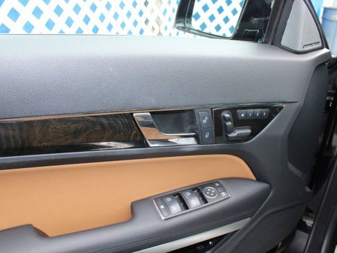 Used 2012 Mercedes-Benz E 350 Cabriolet image 13