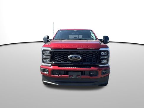 New 2025 Ford F350 XLT w/ Black Appearance Package image 8