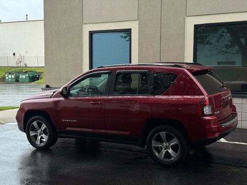 Used 2016 Jeep Compass High Altitude image 4