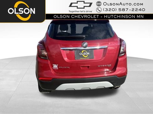 Certified 2017 Buick Encore Essence image 2