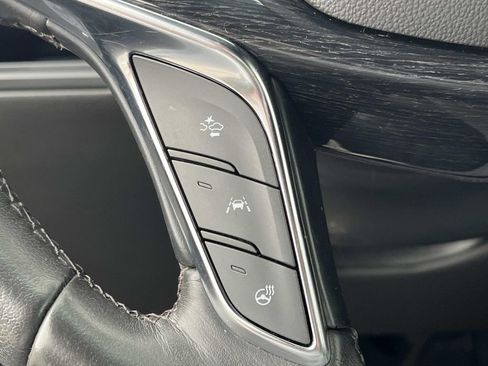 Used 2023 Cadillac XT5 Premium Luxury image 32