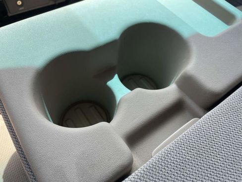 Used 2013 Ford F150 XLT w/ XLT Chrome Pkg image 24