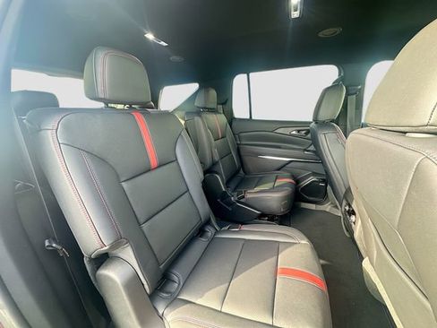 New 2026 Chevrolet Traverse RS image 28