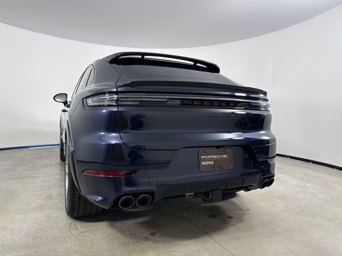 New 2026 Porsche Cayenne GTS AWD/4WD image 19