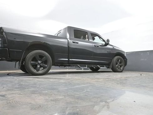 Used 2018 RAM 1500 Big Horn AWD/4WD image 40