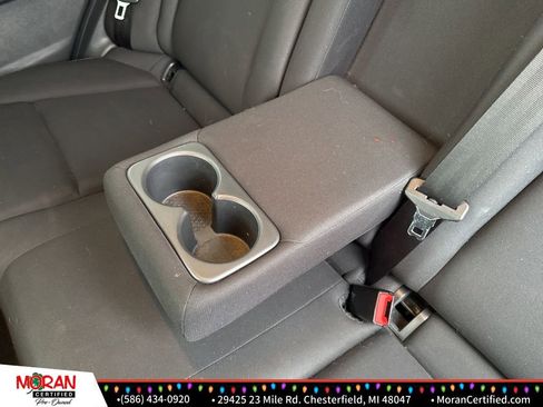 Used 2023 Nissan Rogue S image 23