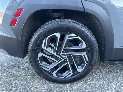 Used 2025 Hyundai Tucson Limited image 26