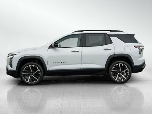 New 2026 Chevrolet Equinox RS w/ Convenience Package III AWD/4WD image 4